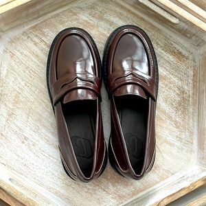 brown loafers new . too narrow for my feet